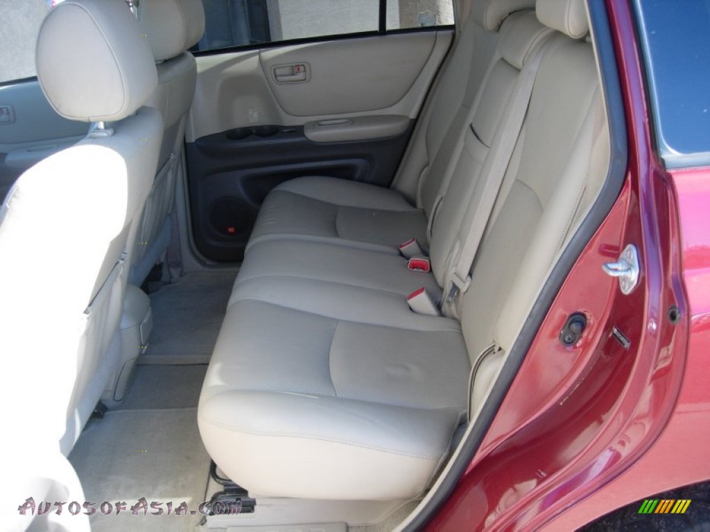 2007 Highlander V6 4WD - Salsa Red Pearl / Ivory Beige photo #12