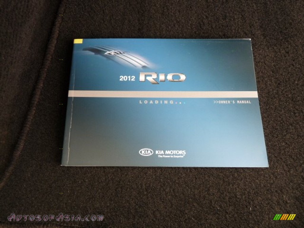 2012 Rio Rio5 LX Hatchback - Clear White / Black photo #11