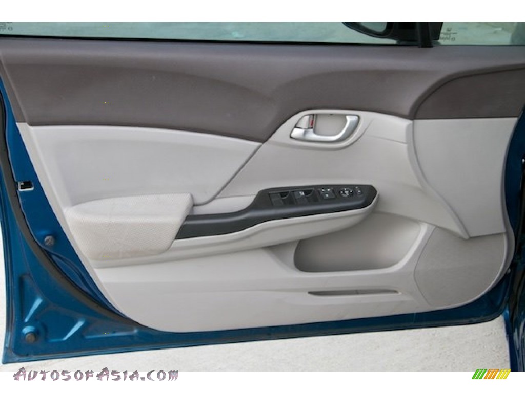 2012 Civic LX Sedan - Dyno Blue Pearl / Gray photo #19