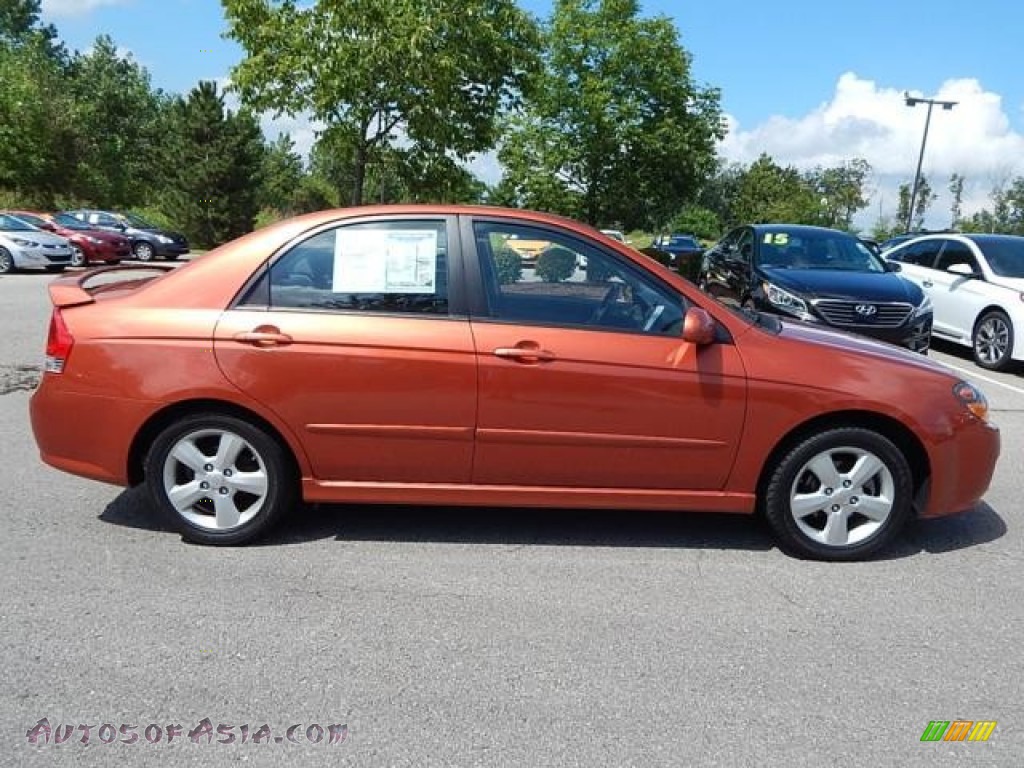 2008 Spectra SX Sedan - Electric Orange / Black photo #1