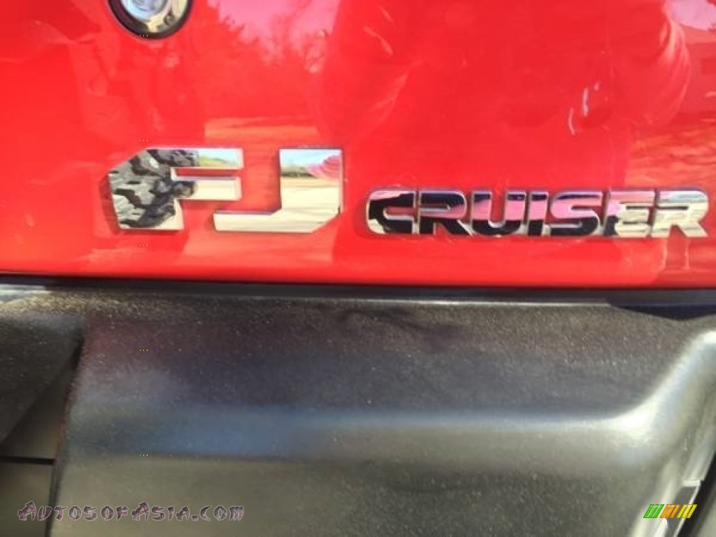 2012 FJ Cruiser TRD 4WD - Radiant Red / Dark Charcoal photo #12