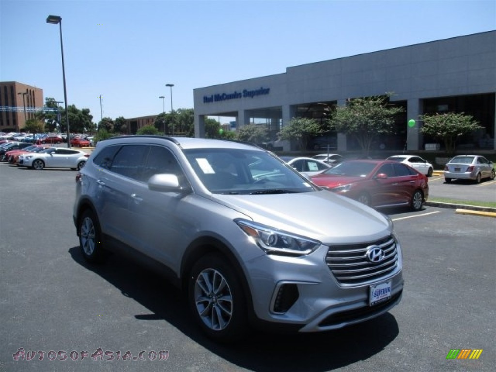 Iron Frost / Gray Hyundai Santa Fe SE