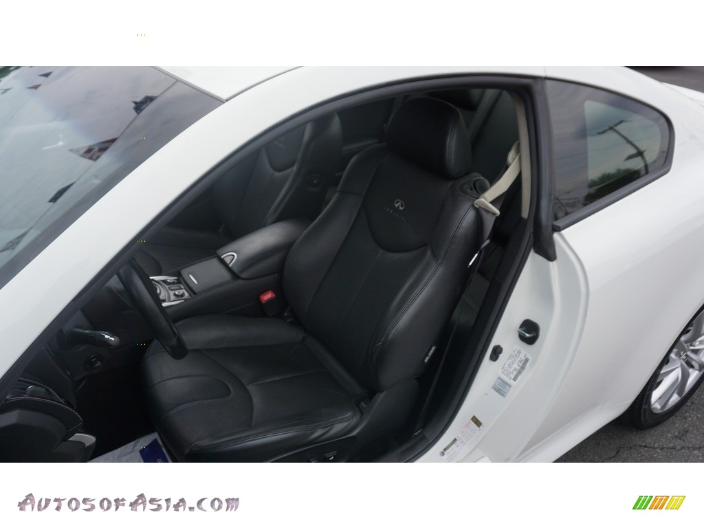 2013 G 37 x AWD Coupe - Moonlight White / Graphite photo #6