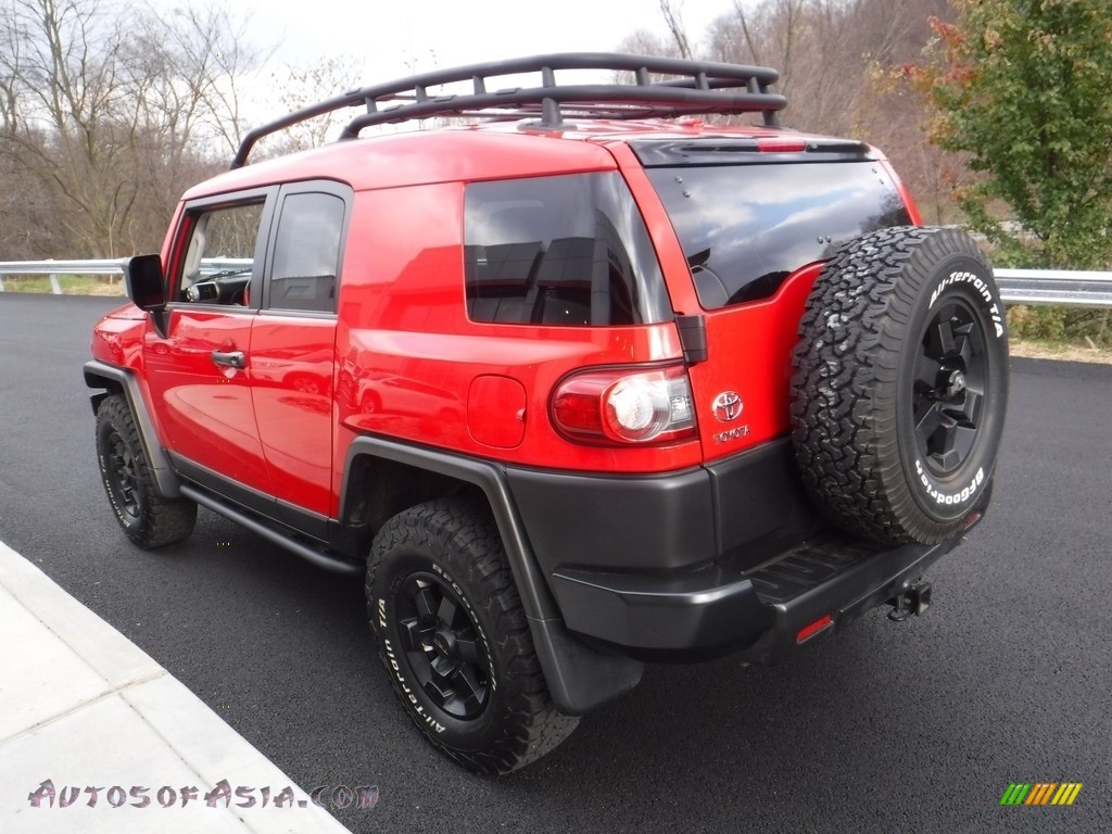 2012 FJ Cruiser Trail Teams Special Edition 4WD - Radiant Red / Dark Charcoal/Red photo #7