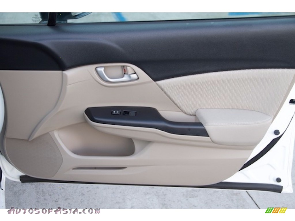 2014 Civic LX Sedan - Taffeta White / Beige photo #23