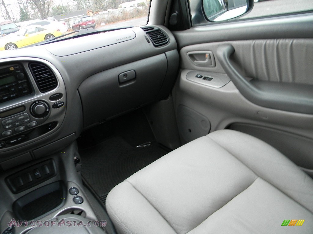 2005 Sequoia Limited 4WD - Natural White / Light Charcoal photo #14