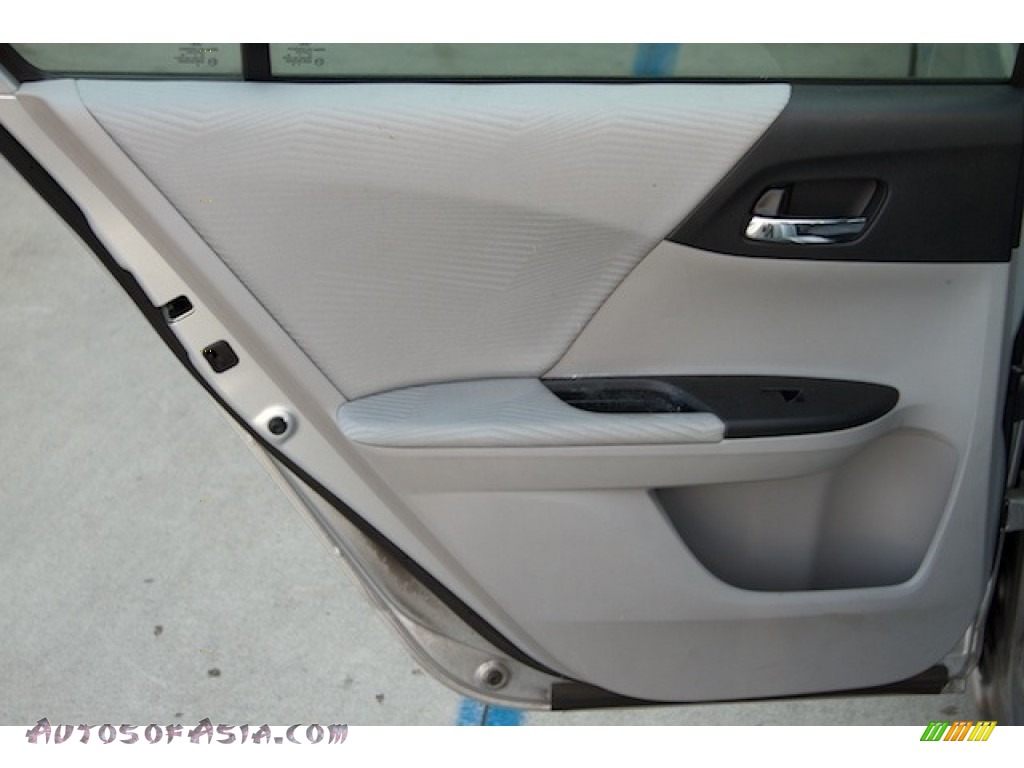 2014 Accord LX Sedan - Alabaster Silver Metallic / Gray photo #22