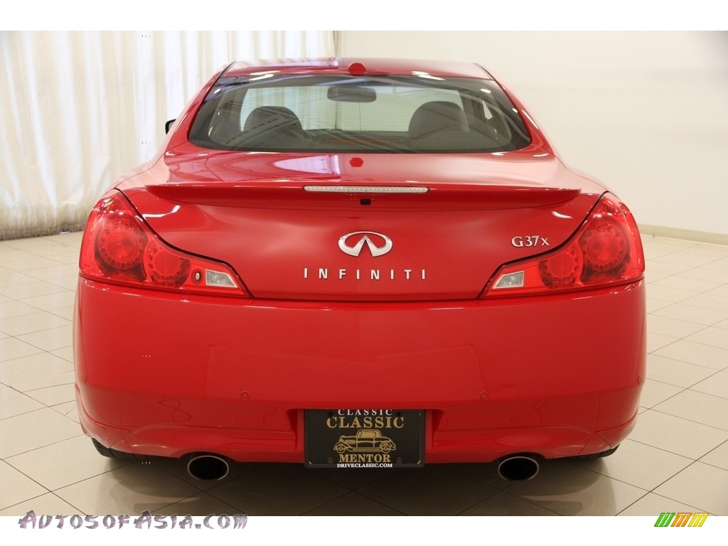 2013 G 37 x AWD Coupe - Vibrant Red / Graphite photo #13