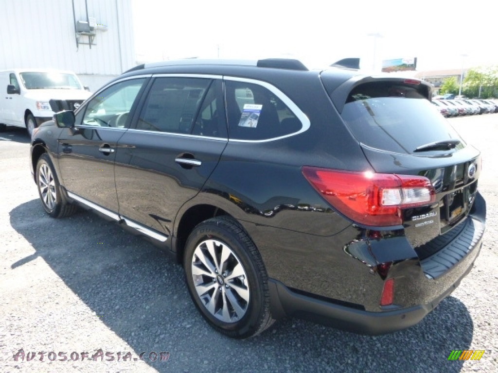 2017 Outback 3.6R Touring - Crystal Black Silica / Java Brown photo #9