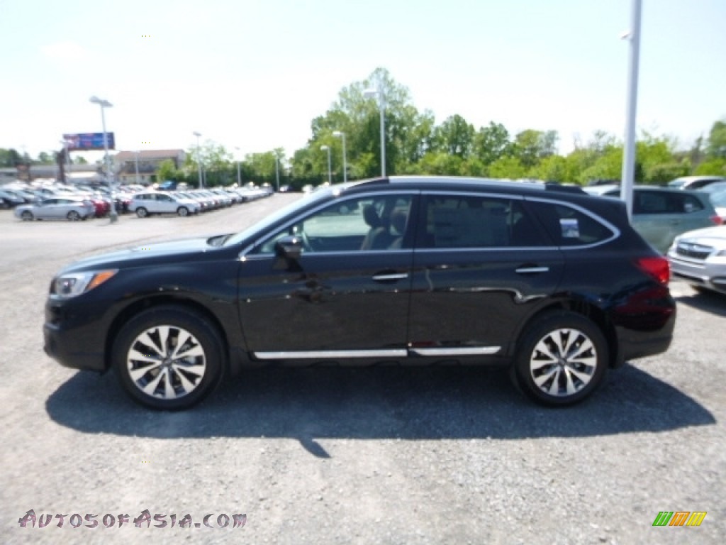2017 Outback 3.6R Touring - Crystal Black Silica / Java Brown photo #10