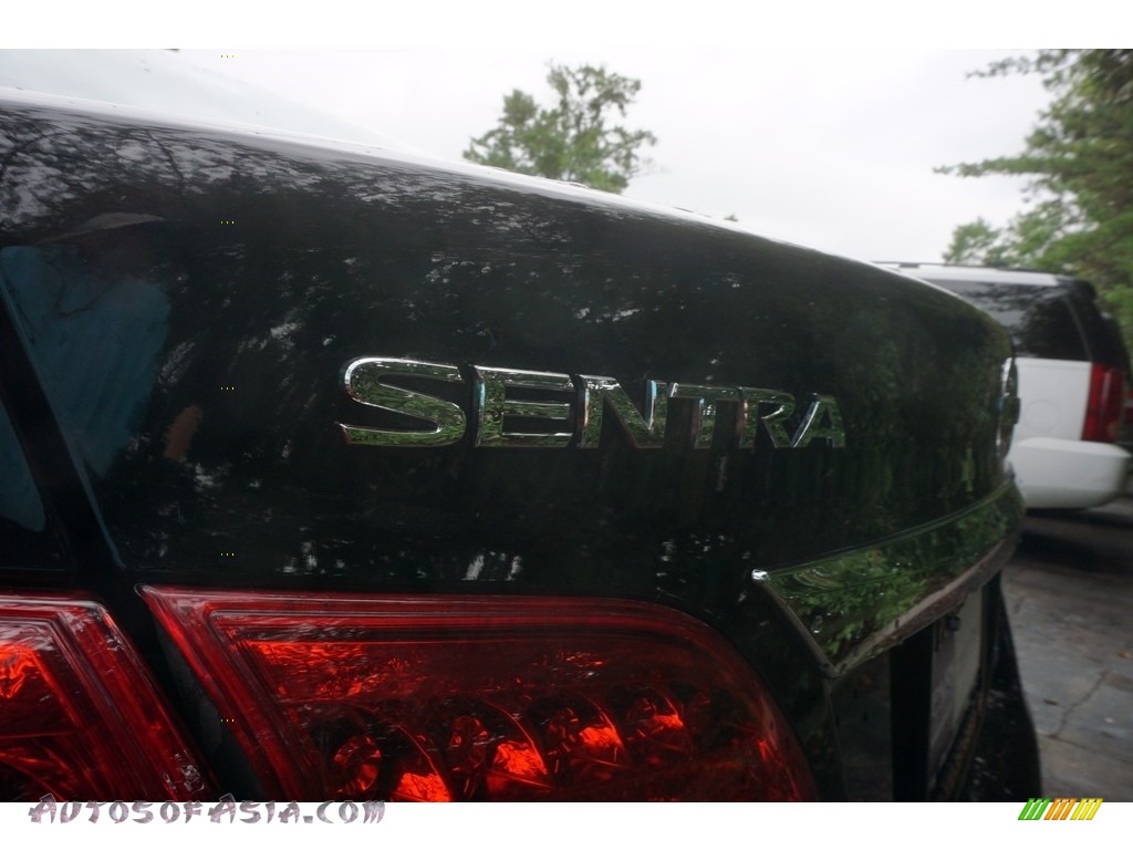 2014 Sentra SV - Super Black / Charcoal photo #10