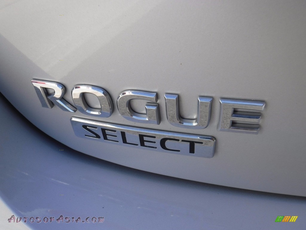 2014 Rogue Select S AWD - Brilliant Silver / Black photo #8