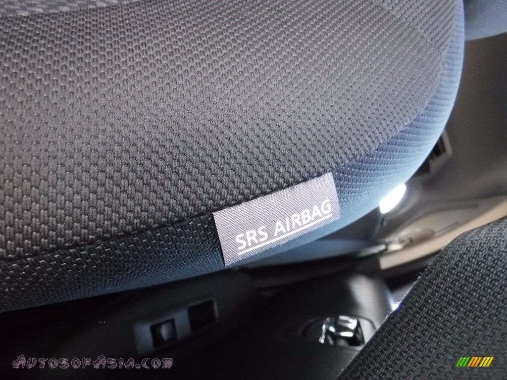 2014 Rogue Select S AWD - Brilliant Silver / Black photo #15