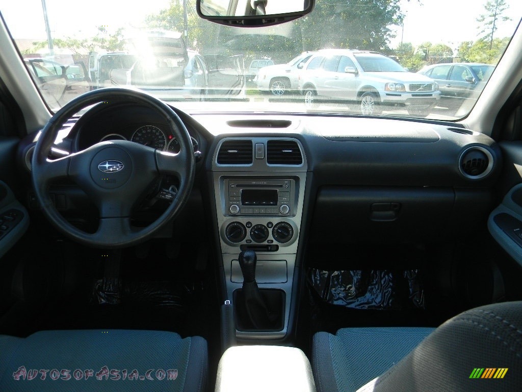 2005 Impreza Outback Sport Wagon - Regal Blue Pearl / Black photo #13