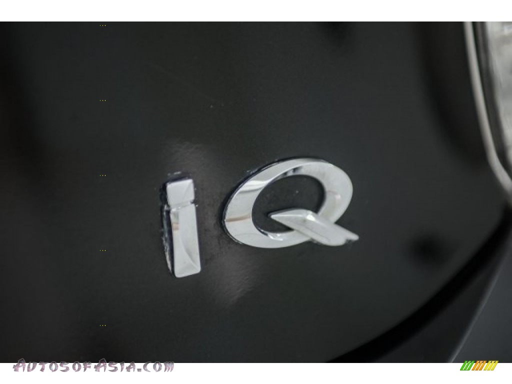2012 iQ  - Black Currant Metallic / Dark Gray photo #7