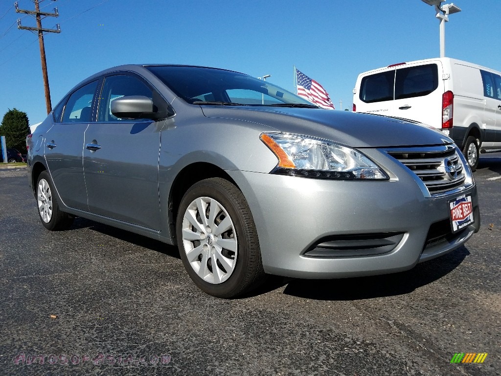 Magnetic Gray / Charcoal Nissan Sentra S