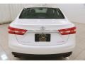 Toyota Avalon Limited Blizzard Pearl photo #16