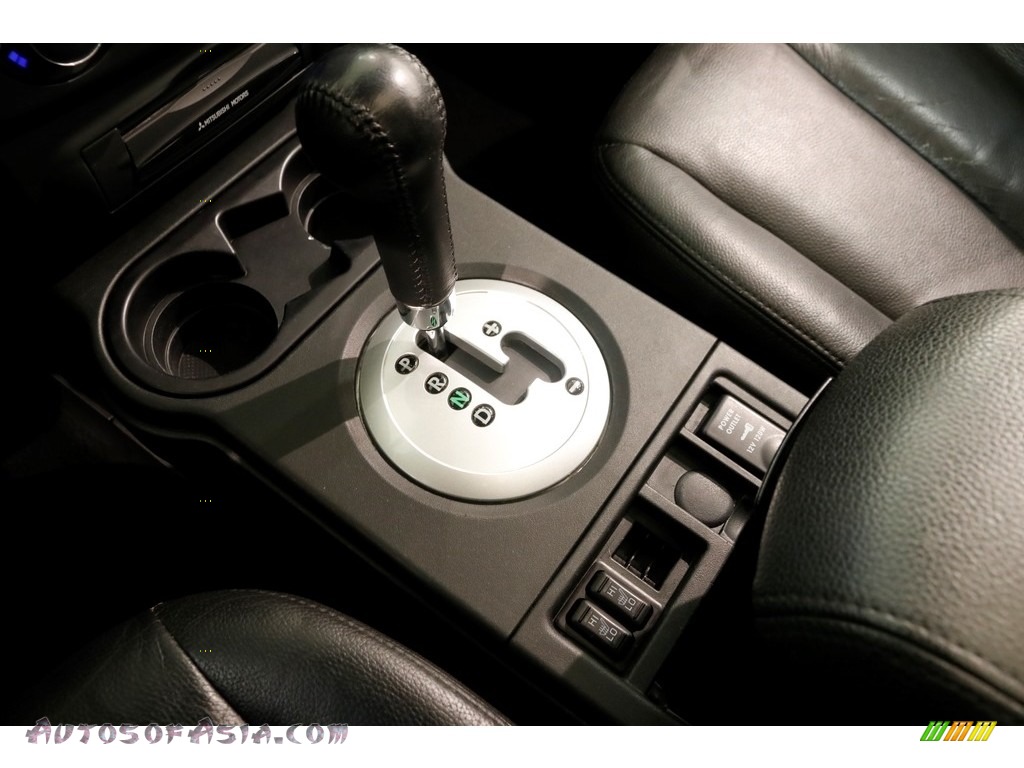 2011 Endeavor SE AWD - Carbon Pearl / Black photo #14