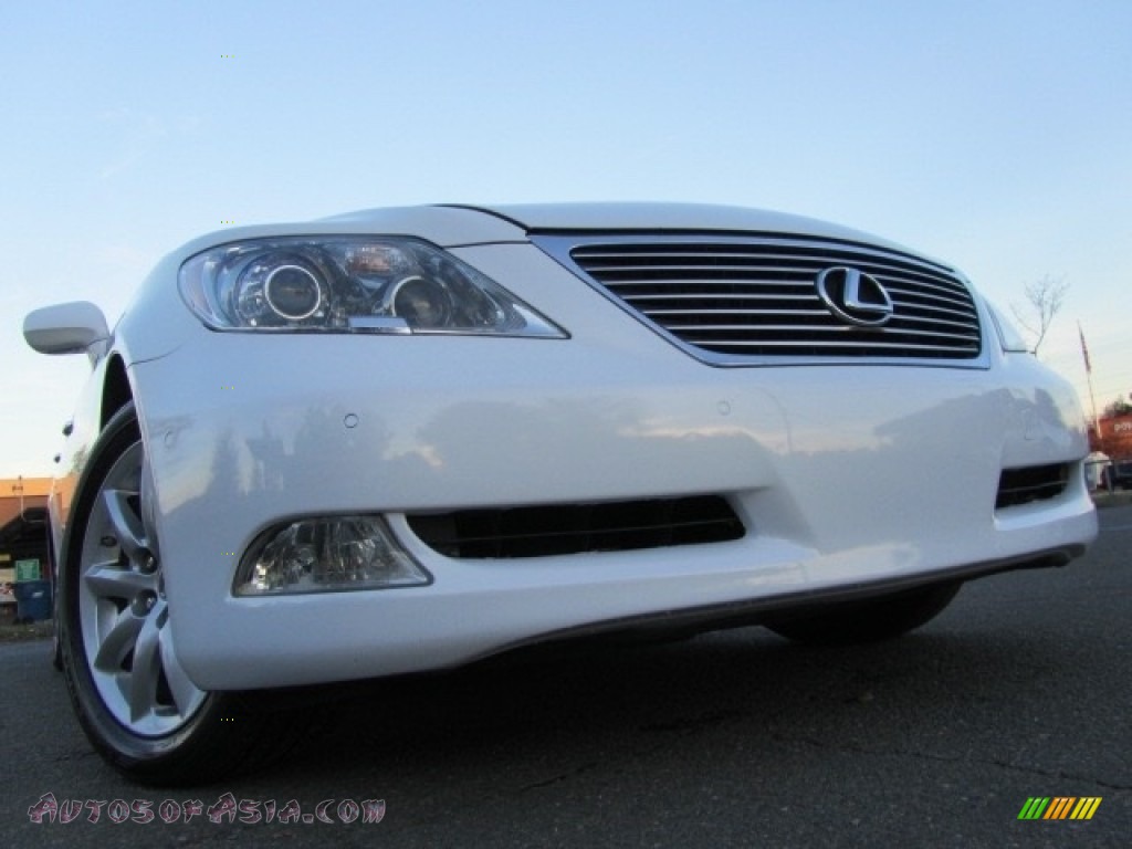 Starfire Pearl / Cashmere Lexus LS 460