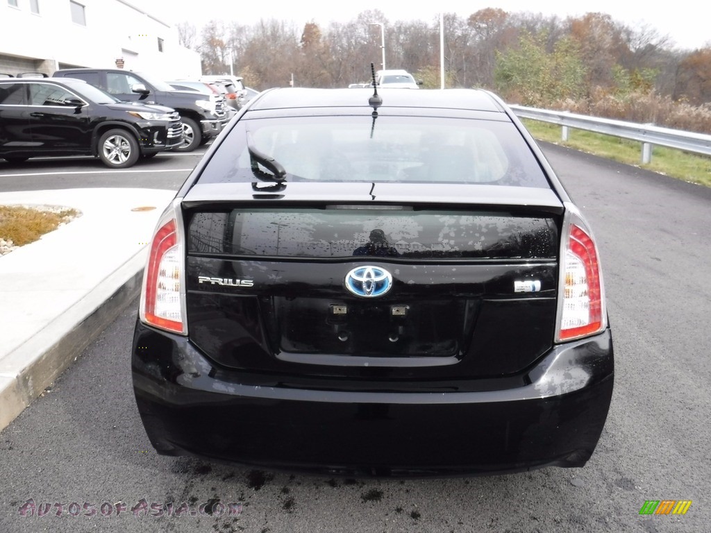 2014 Prius Four Hybrid - Black / Misty Gray photo #8