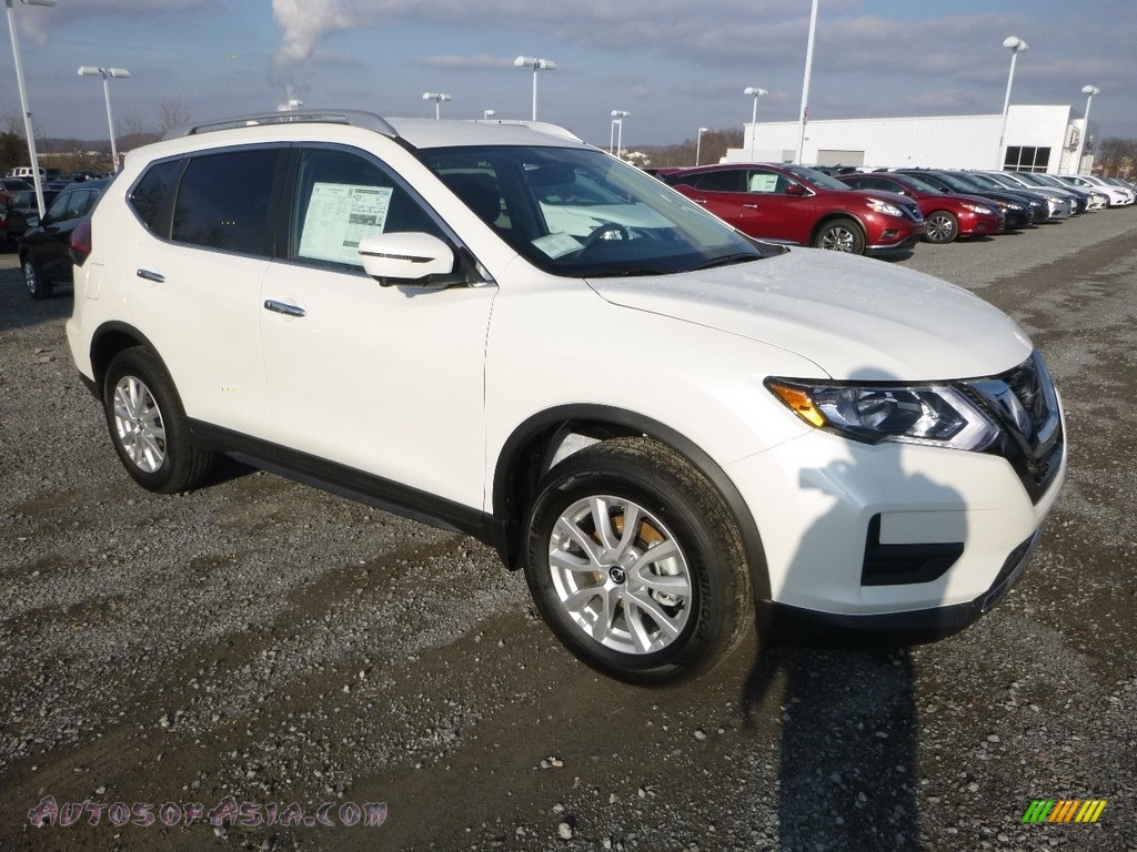 Pearl White / Charcoal Nissan Rogue SV AWD