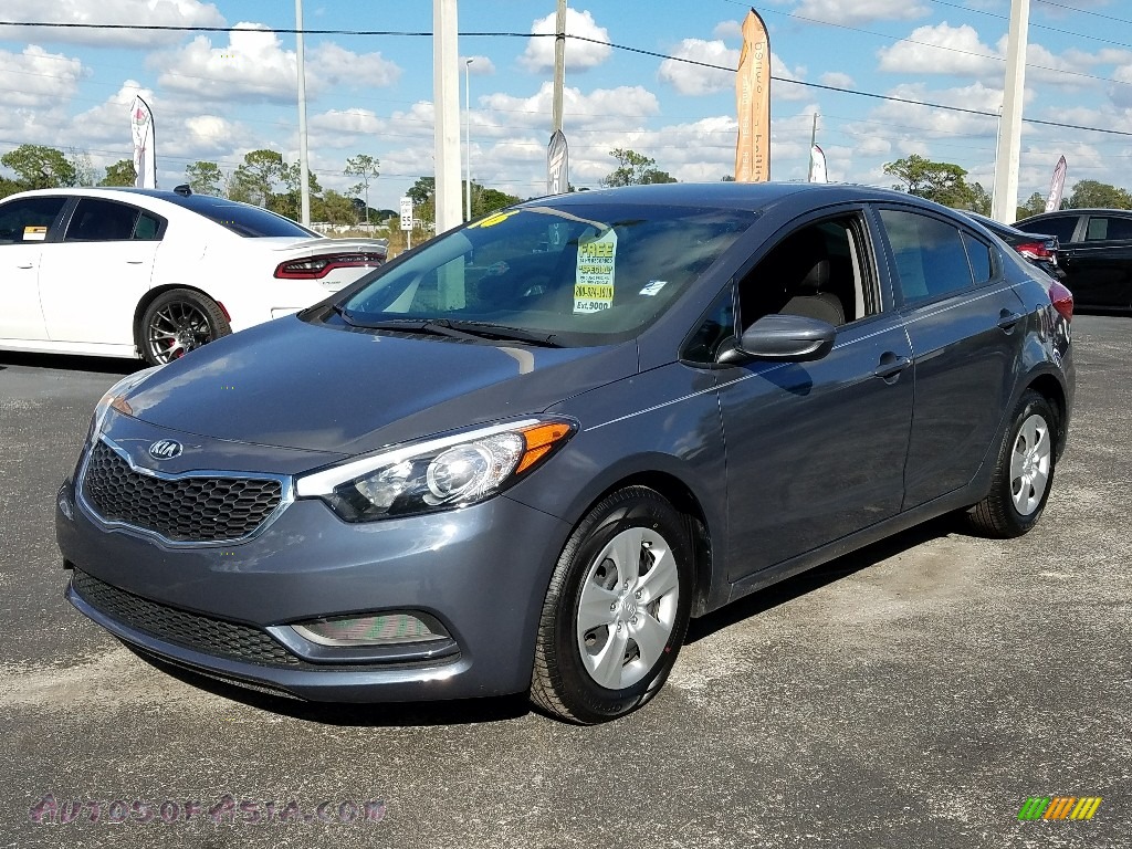 Steel Blue / Black Kia Forte LX Sedan