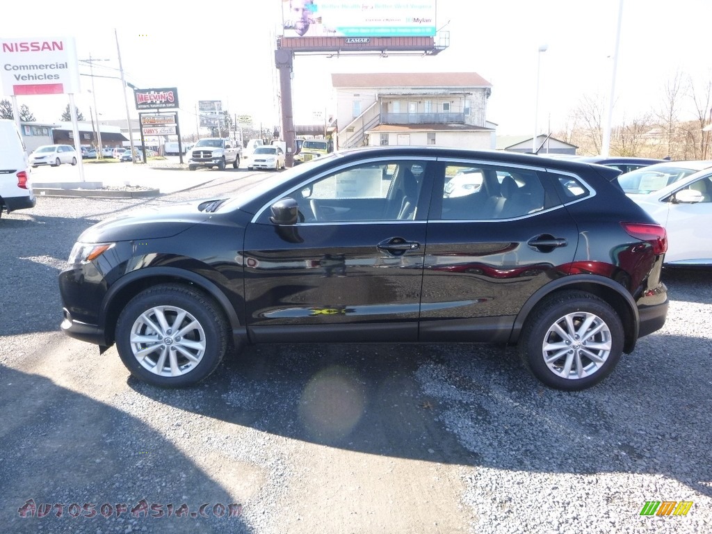 2017 Rogue Sport S AWD - Magnetic Black / Charcoal photo #7