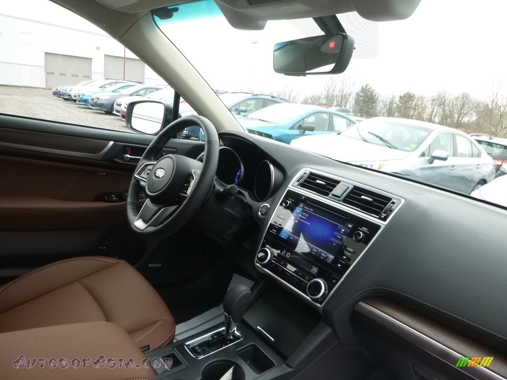 2018 Outback 3.6R Touring - Crystal Black Silica / Java Brown photo #11