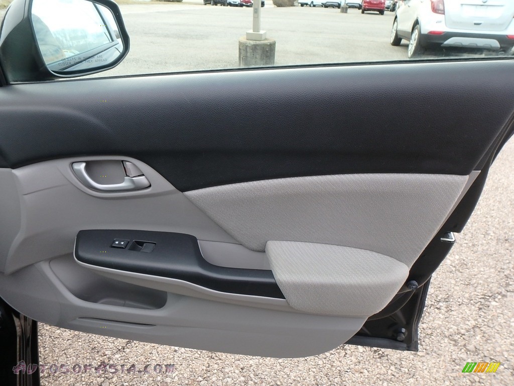 2013 Civic LX Sedan - Crystal Black Pearl / Gray photo #7