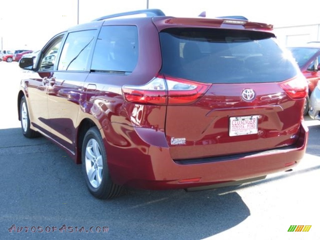 2018 Sienna LE - Salsa Red Pearl / Gray photo #19