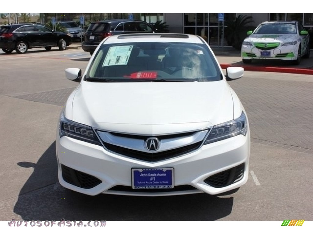 2018 ILX Premium - Bellanova White Pearl / Parchment photo #2 2018 ILX Premium - Bellanova White Pearl / Parchment photo #2