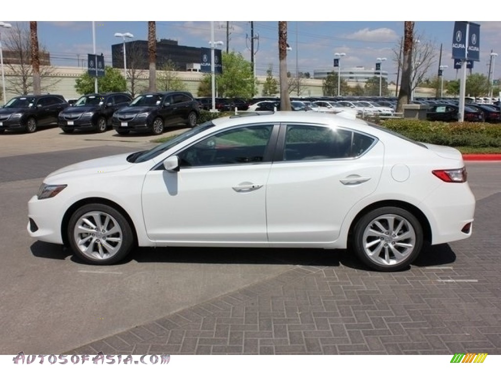 2018 ILX Premium - Bellanova White Pearl / Parchment photo #4 2018 ILX Premium - Bellanova White Pearl / Parchment photo #4