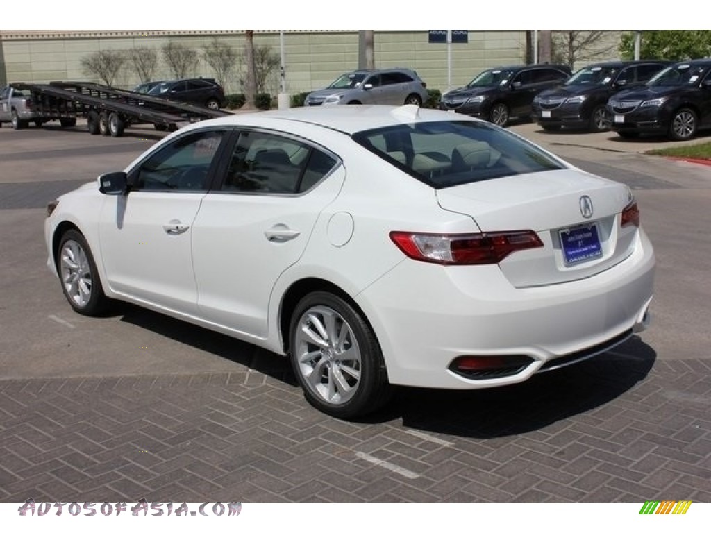 2018 ILX Premium - Bellanova White Pearl / Parchment photo #5 2018 ILX Premium - Bellanova White Pearl / Parchment photo #5