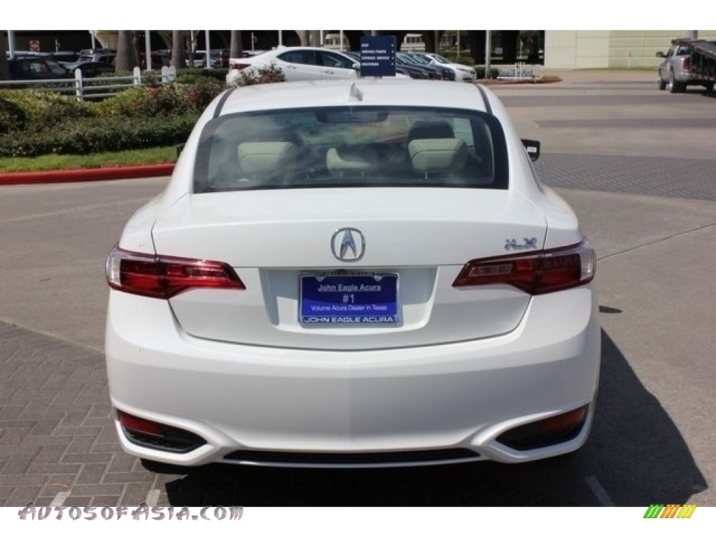 2018 ILX Premium - Bellanova White Pearl / Parchment photo #6 2018 ILX Premium - Bellanova White Pearl / Parchment photo #6