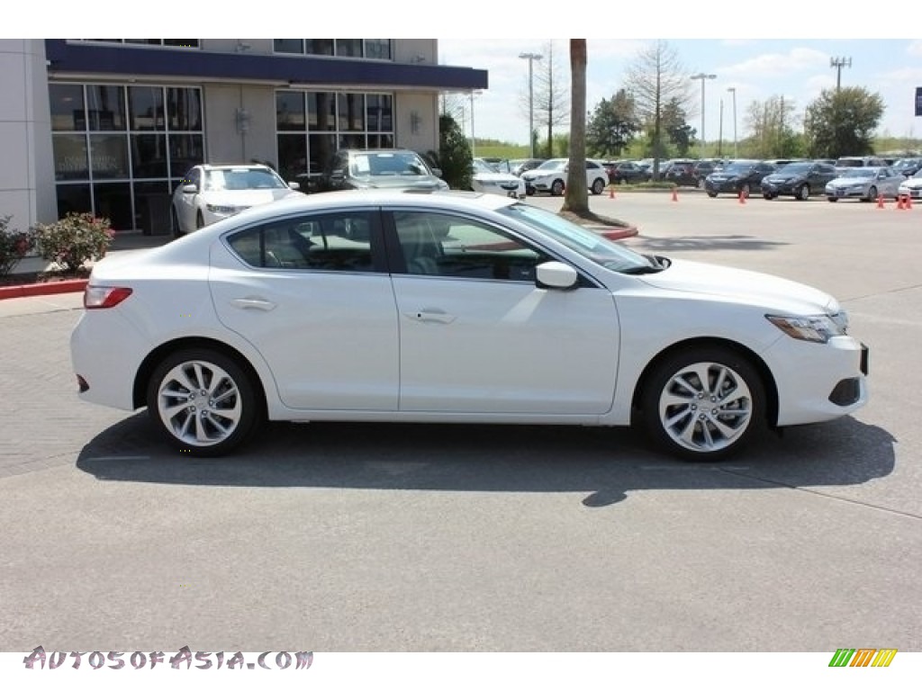 2018 ILX Premium - Bellanova White Pearl / Parchment photo #8 2018 ILX Premium - Bellanova White Pearl / Parchment photo #8