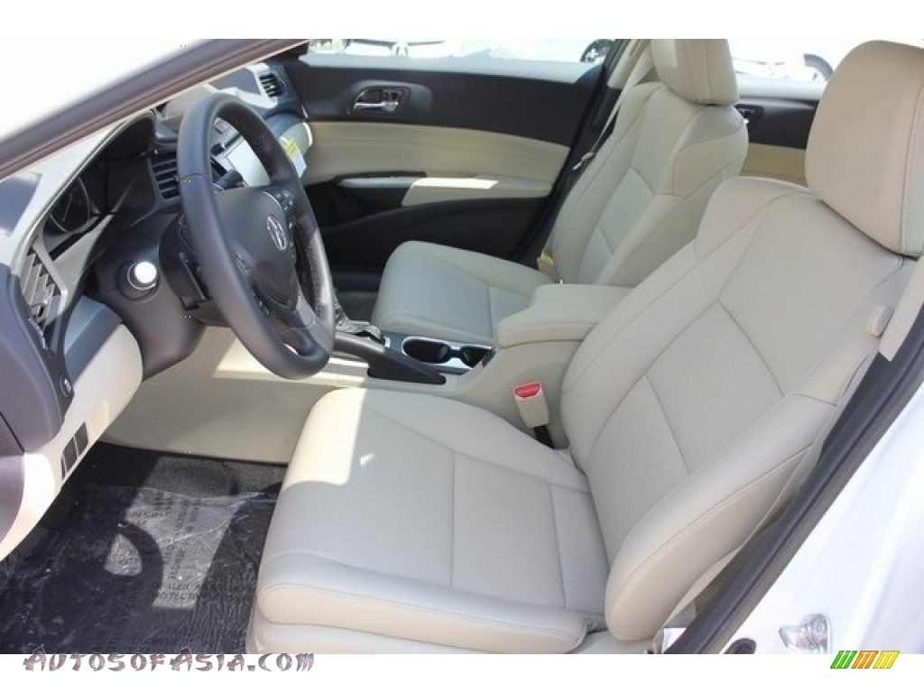 2018 ILX Premium - Bellanova White Pearl / Parchment photo #17 2018 ILX Premium - Bellanova White Pearl / Parchment photo #17