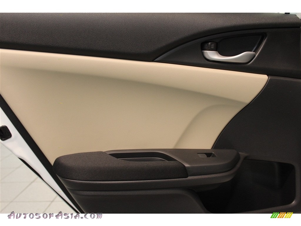 2018 Civic LX Sedan - Taffeta White / Ivory photo #19