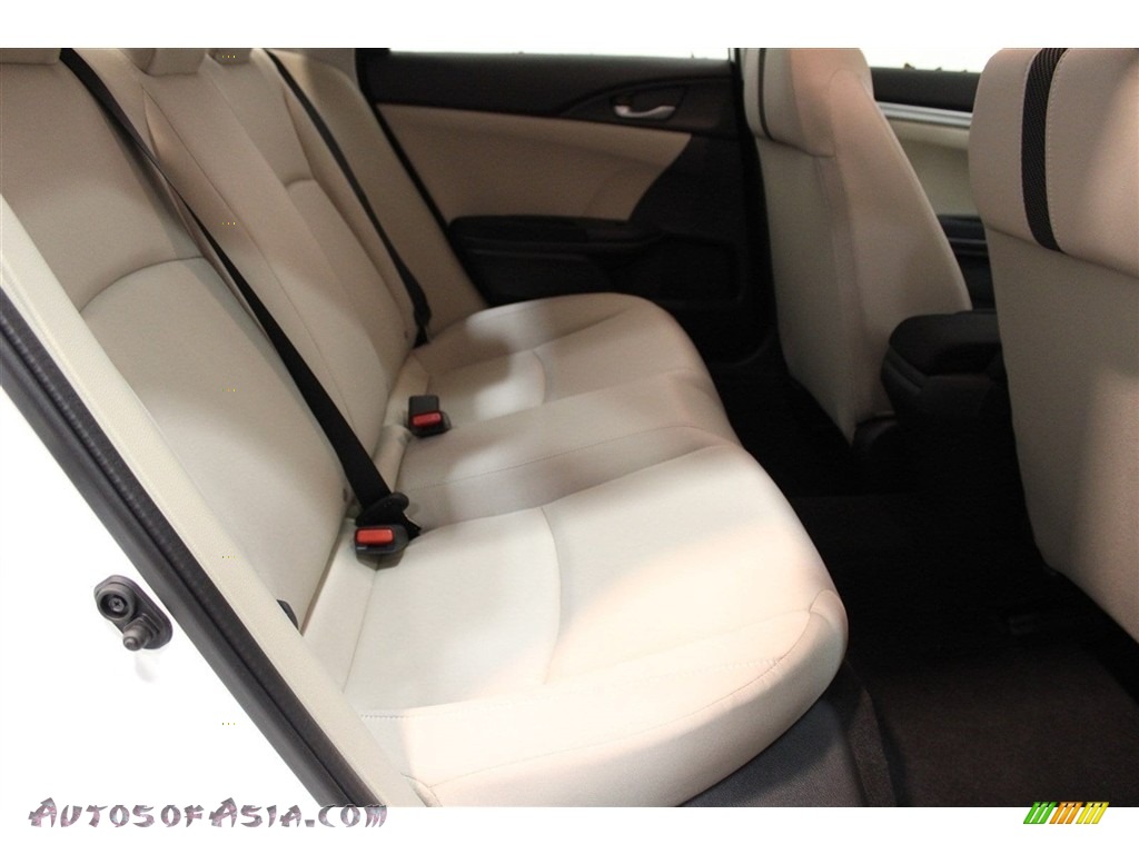 2018 Civic LX Sedan - Taffeta White / Ivory photo #23