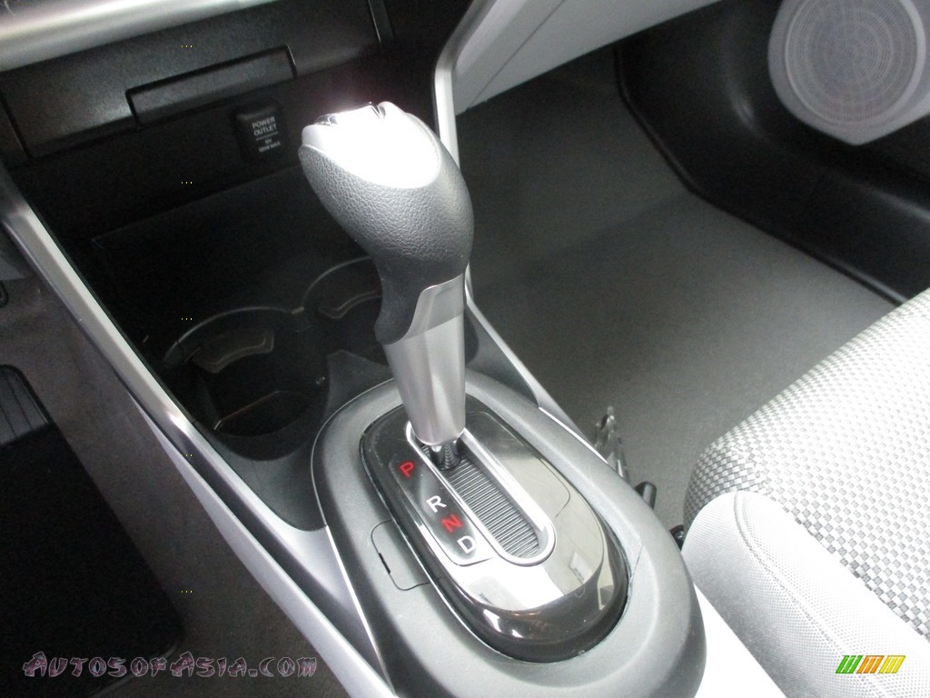 2011 CR-Z Sport Hybrid - Premium White Pearl / Gray Fabric photo #15