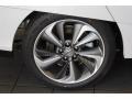 Honda Clarity Plug In Hybrid Platinum White Pearl photo #10