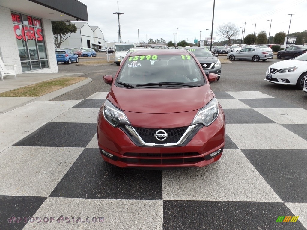 2017 Versa Note SR - Cayenne Red / Charcoal photo #2