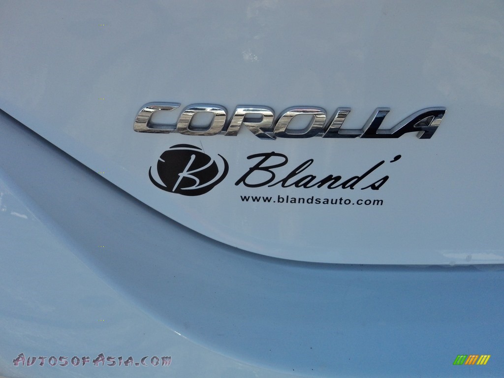 2016 Corolla S Plus - Super White / Black photo #29