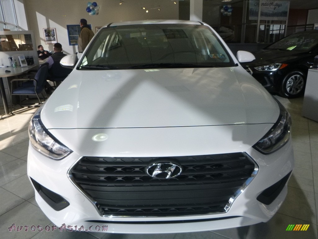 2018 Accent SEL - Frost White Pearl / Black photo #4