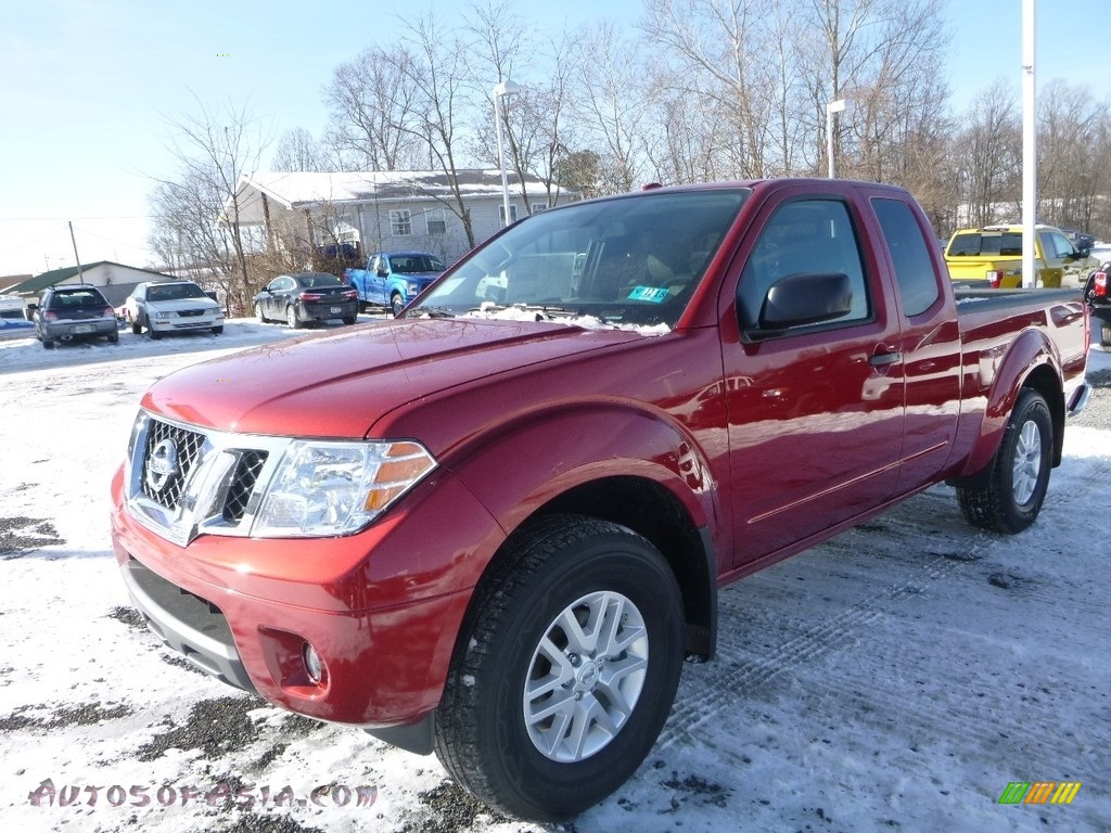 2018 Frontier SV King Cab 4x4 - Lava Red / Graphite photo #6