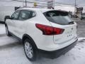 Nissan Rogue Sport SV AWD Pearl White photo #6
