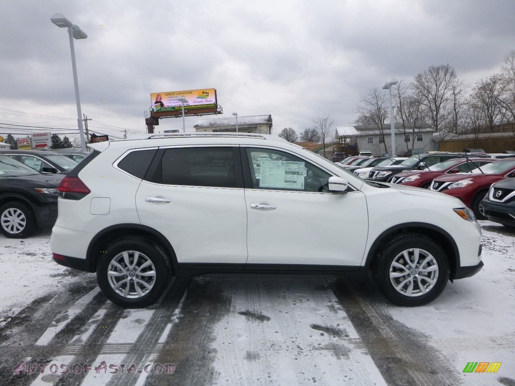 2018 Rogue SV AWD - Glacier White / Charcoal photo #3 2018 Rogue SV AWD - Glacier White / Charcoal photo #3