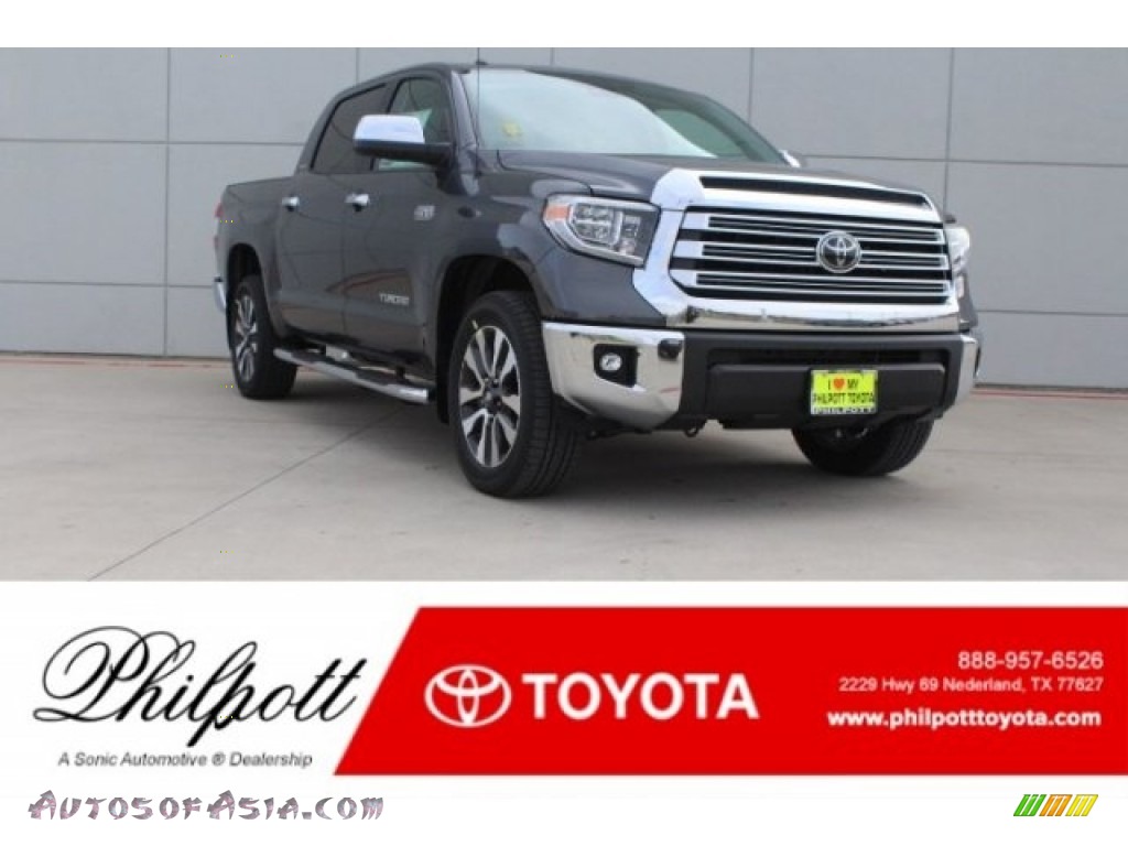 Magnetic Gray Metallic / Graphite Toyota Tundra Limited CrewMax