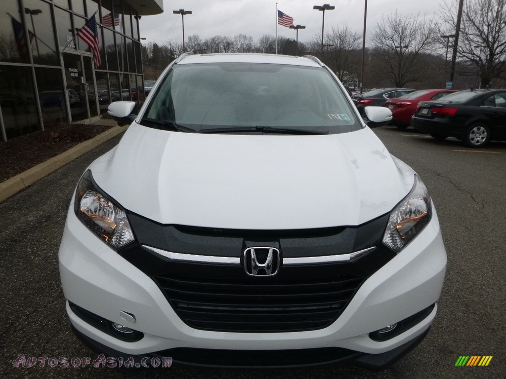 2018 HR-V EX-L AWD - White Orchid Pearl / Gray photo #6