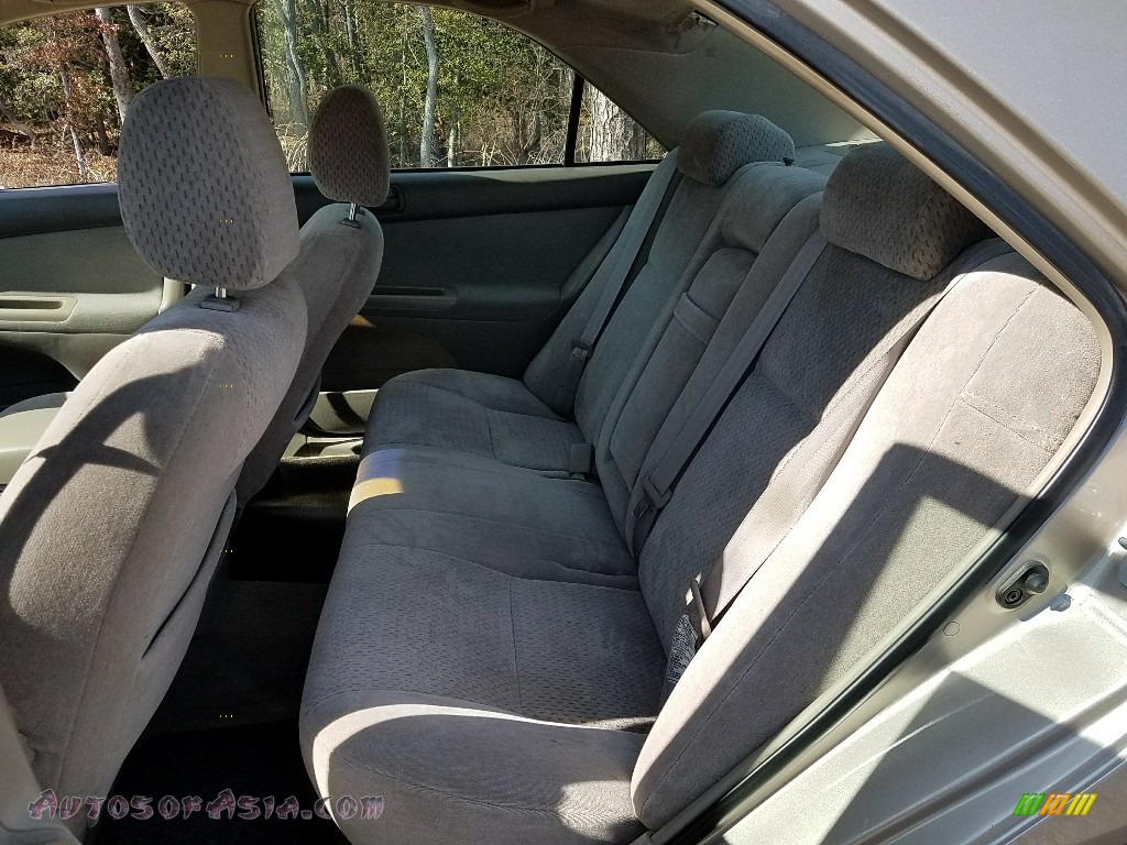 2003 Camry LE - Desert Sand Mica / Taupe photo #23