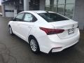 Hyundai Accent SEL Frost White Pearl photo #6